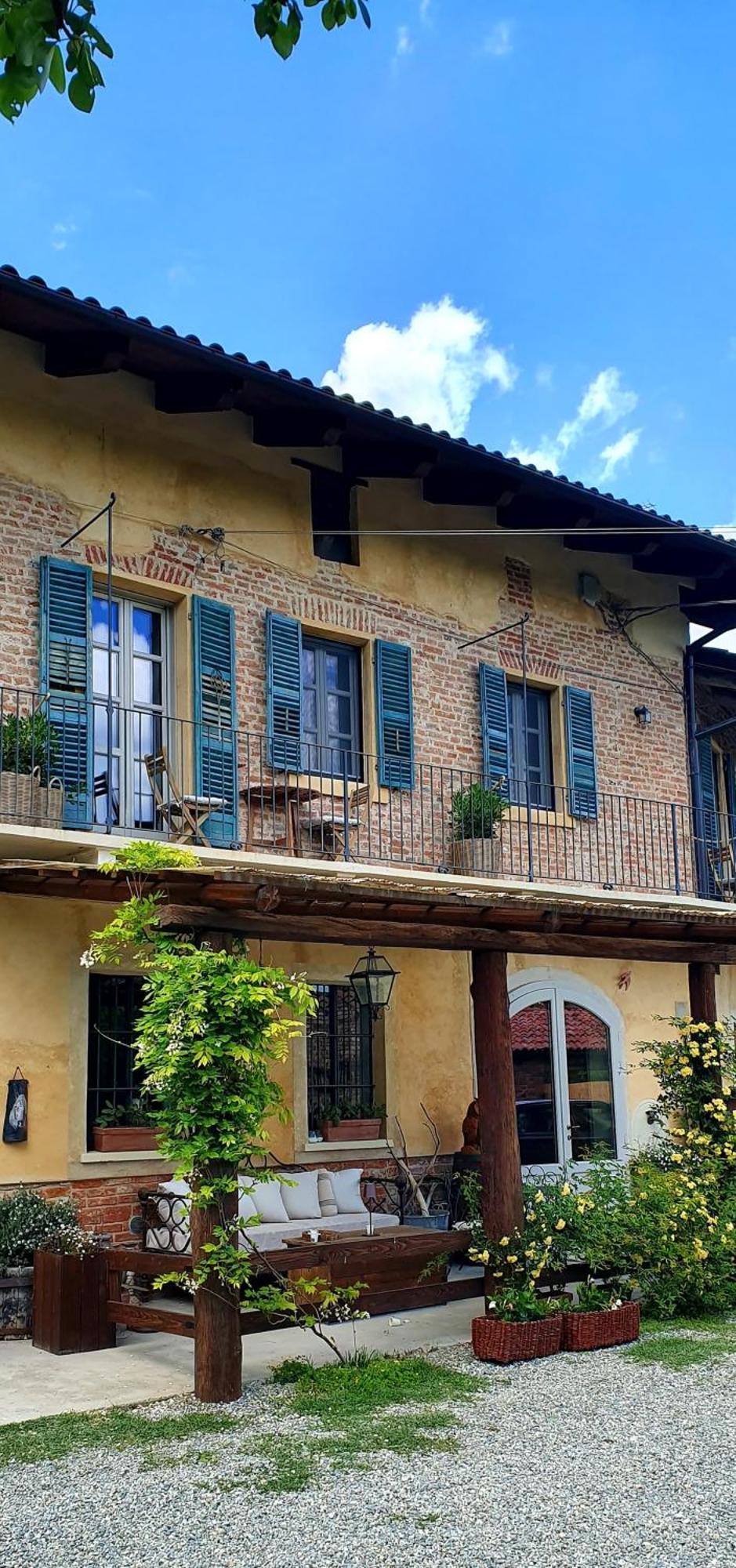 La Casa In Collina Panzió Cinzano Kültér fotó